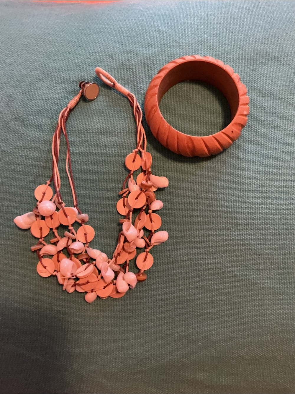 Bundle of Shell Choker Necklace and Wooden Bangle Bracelet
